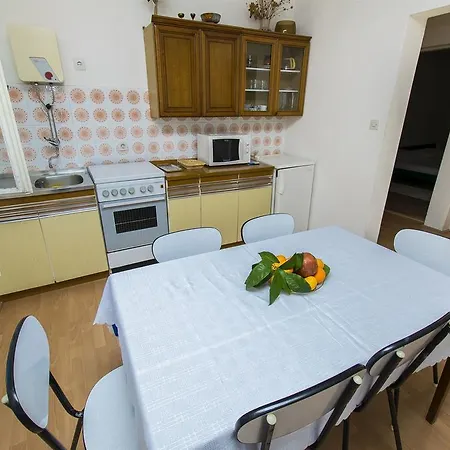 Apartamento De?kovi? Jelsa (Hvar)